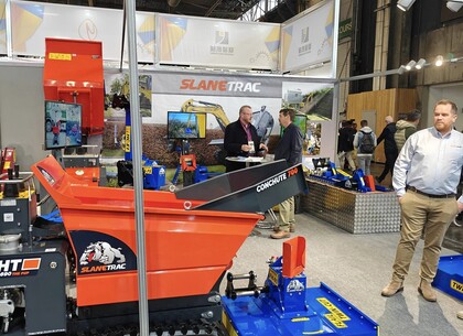 VZ service - Vladimír Zelenka - Lloyd 6